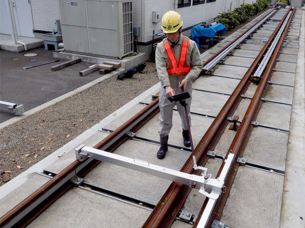 軌道・建築限界検測装置